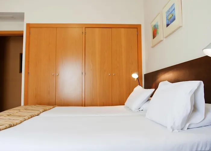 Готель Bypillow Tiento 3*