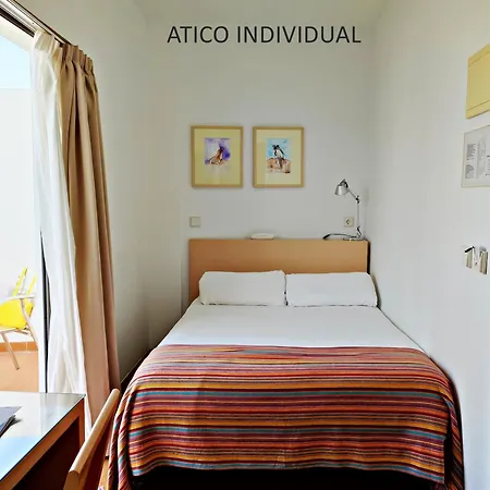 Bypillow Tiento Готель Кадіс