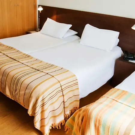 فندق Bypillow Tiento 3*
